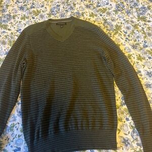 Banana Republic Men's Olive Striped V-Neck Sweater